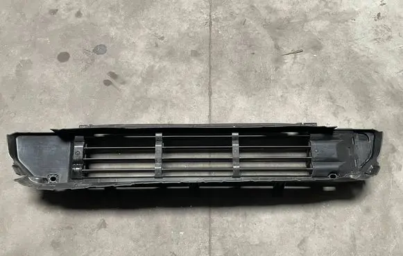Volvo XC40 Intercooler air guide/duct channel 31455422