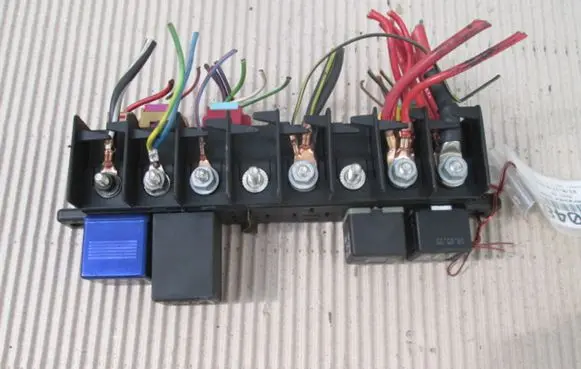 Audi A4 S4 B5 8D Fuse box set