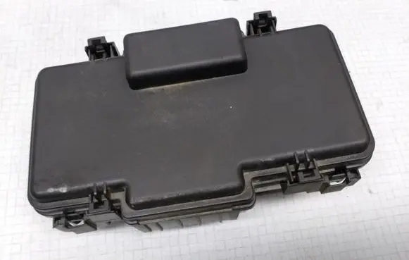 Honda Civic Fuse module