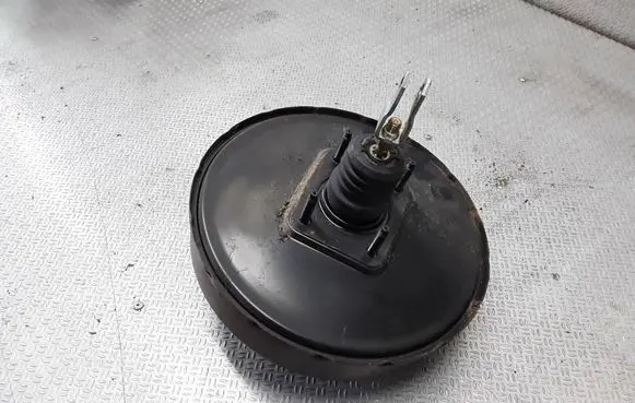 Nissan Primera Brake booster