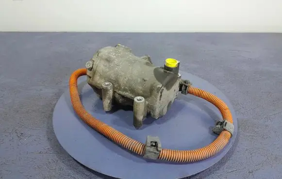 Toyota Prius (NHW20) Air conditioning (A/C) compressor (pump) 042000-0196