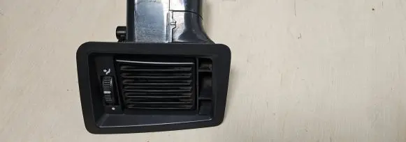 Citroen Jumper Dashboard side air vent grill/cover trim 225373