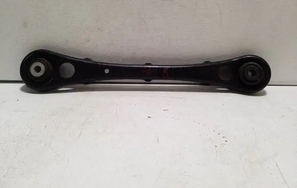 Rear control arm