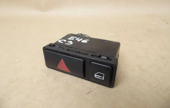 BMW 3 E46 Hazard light switch 8368920