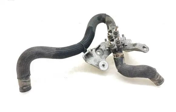 Renault Trafic III (X82) Engine coolant pipe/hose
