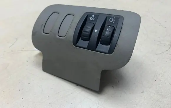 Renault Scenic II - Grand scenic II Headlight level height control switch 000H