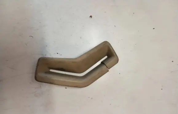 Volvo V70 Seat belt trim ETRBA