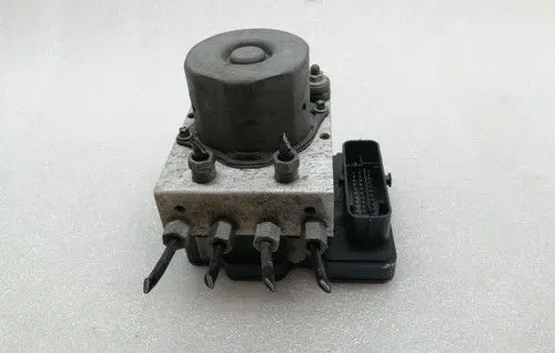 Tesla Model S ABS Pump 103779700D