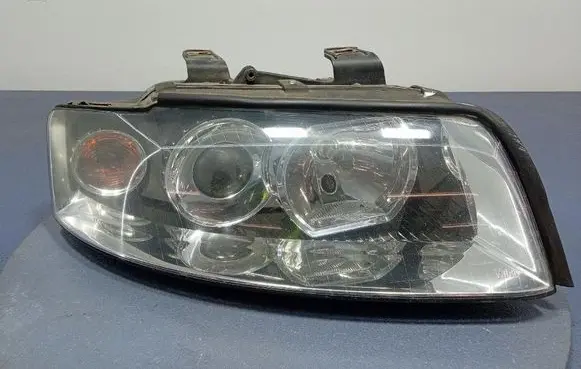Audi A4 S4 B6 8E 8H Headlight/headlamp 8E0941004F