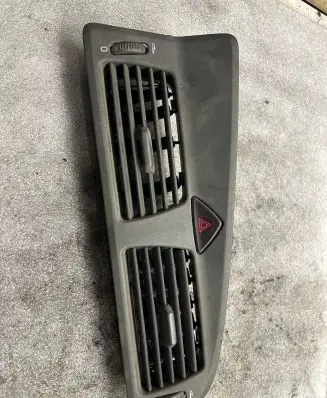 Volvo V70 Other center console (tunnel) element 3409374