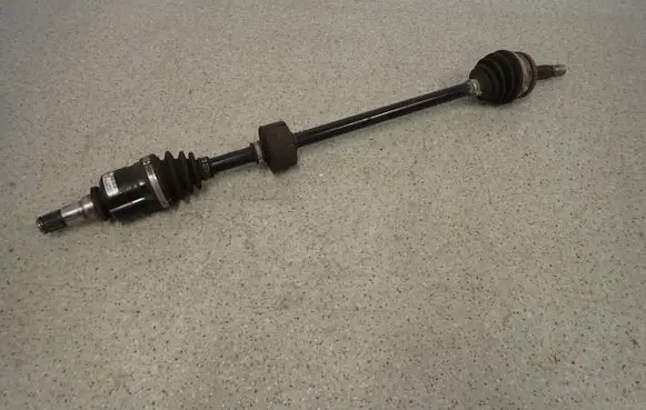 Toyota Yaris Front driveshaft 