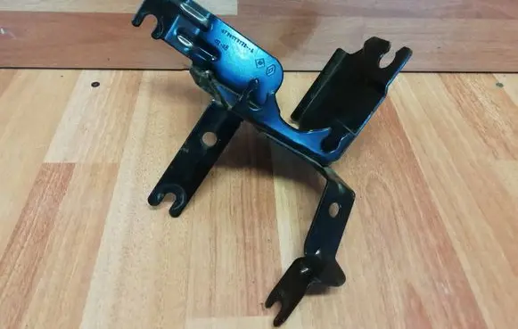 Renault Zoe ABS pump bracket 478407873R