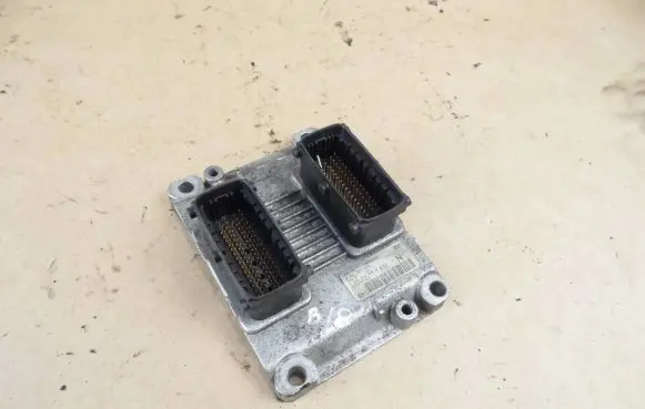 Fiat Stilo Engine control unit/module 0261207086 ME23H4E015 26SA8349