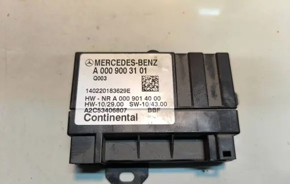 Mercedes-Benz E W212 Fuel injection pump control unit/module A0009003101 140220183629E A2C53406807
