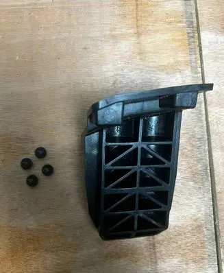 KIA Niro Front bumper upper radiator grill