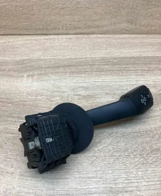 BMW 5 E39 Indicator stalk 8352172 01100410