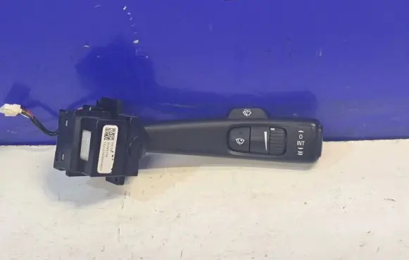 Volvo S80 Wiper speed switch 31264165