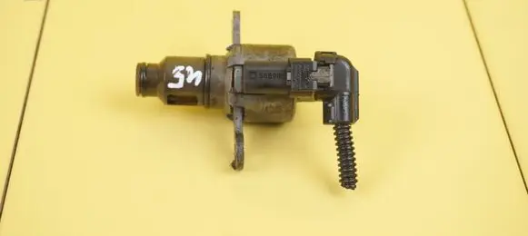 Opel Insignia A Oil pressure sensor 55598156 B16DTH