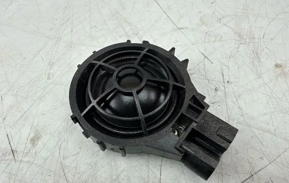 Audi A3 S3 8V Front door high frequency speaker 8V0035398A