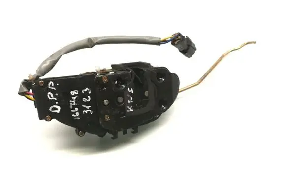 KIA Sedona Front door lock