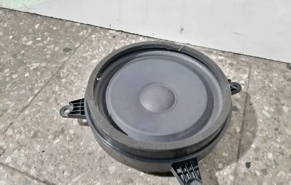 Lexus ES 250 - 300 - 330 Parcel shelf speaker 8615033070