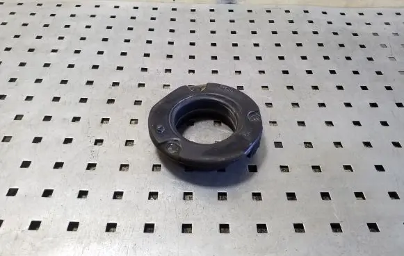 Jeep Grand Cherokee Front coil spring rubber mount 68029646AE