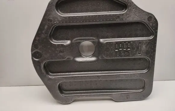 Mercedes-Benz CLS C218 X218 Other trunk/boot trim element A2128980081