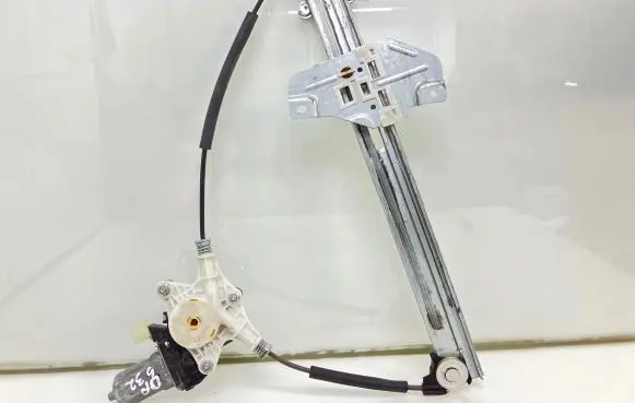 KIA Rio Front door window regulator with motor DH2621005171 824601W000