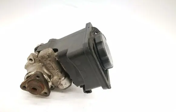 BMW 5 E60 E61 Power steering pump ZFLS7693974101