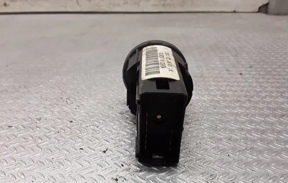 Light switch