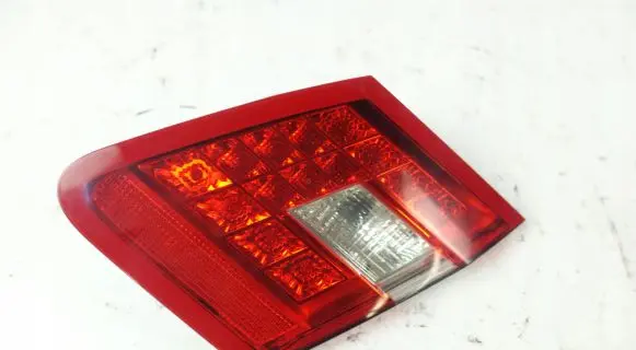 Mercedes-Benz E W212 Rear/tail lights A2129060458