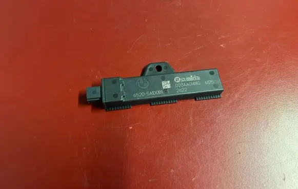 Interior comfort aerial antenna