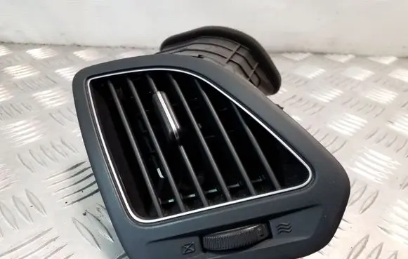 Hyundai ix35 Dashboard side air vent grill/cover trim 974802S900