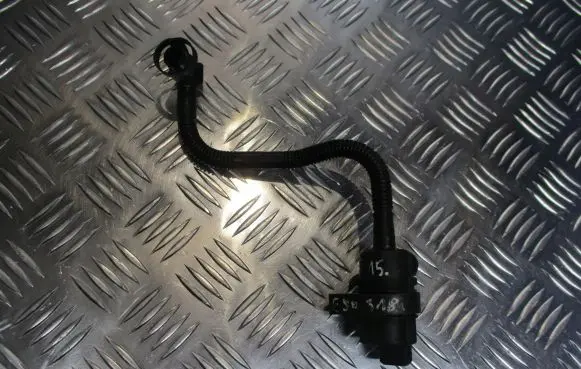 BMW 3 E90 E91 Valve vacuum 7512581