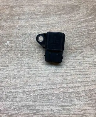 BMW 5 E39 Air pressure sensor 2246977