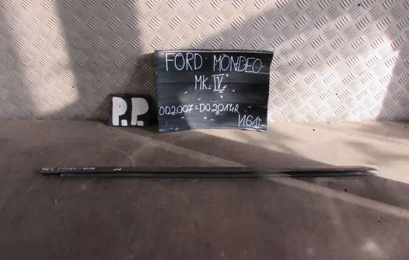 Ford Mondeo MK IV Windshield/front glass wiper blade 