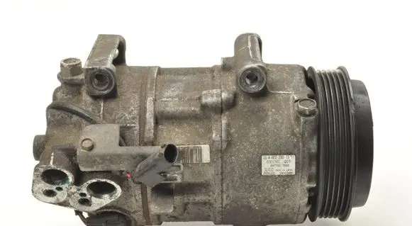 Mercedes-Benz C W203 Air conditioning (A/C) compressor (pump) A0022301311