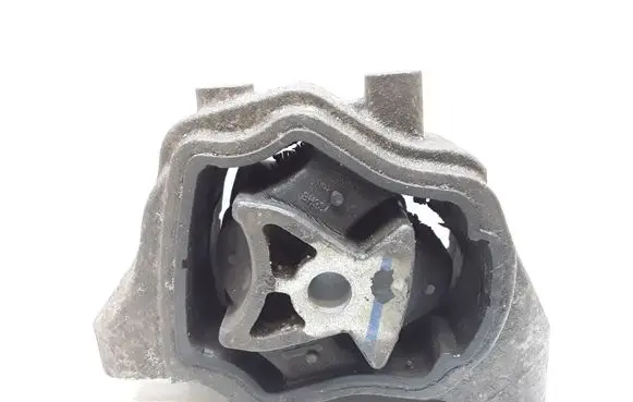 Volvo XC60 Engine mount bracket 8G9N6L063CB