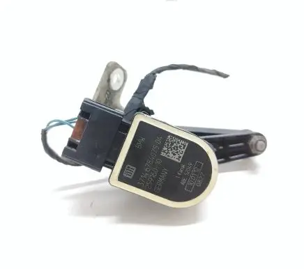 Rear air suspension level height sensor