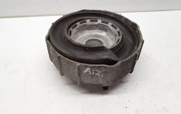 Volkswagen Multivan T5 Rear coil spring rubber mount 