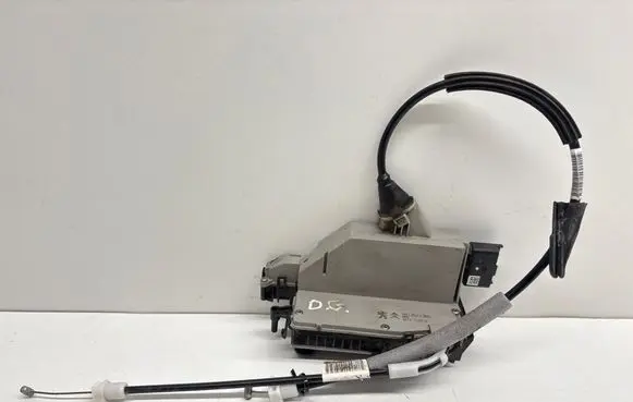 Peugeot 208 I Rear door lock 9812501380 40747193R