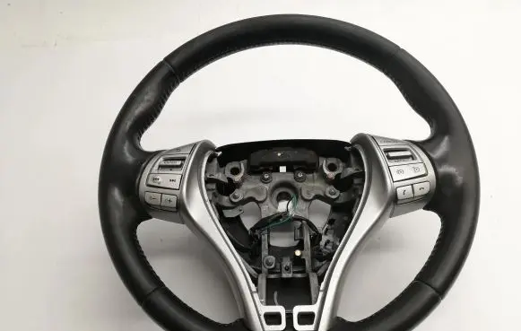 Nissan Qashqai Steering wheel 34160226C