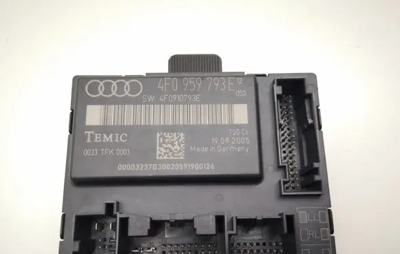 Audi A6 S6 C6 4F Door control unit/module 4F0959793 4F0910793E