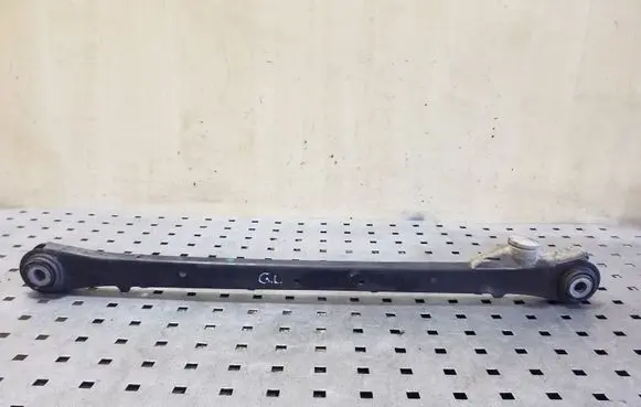 Rear control arm