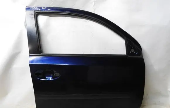 Toyota Urban Cruiser (XP110) Front door