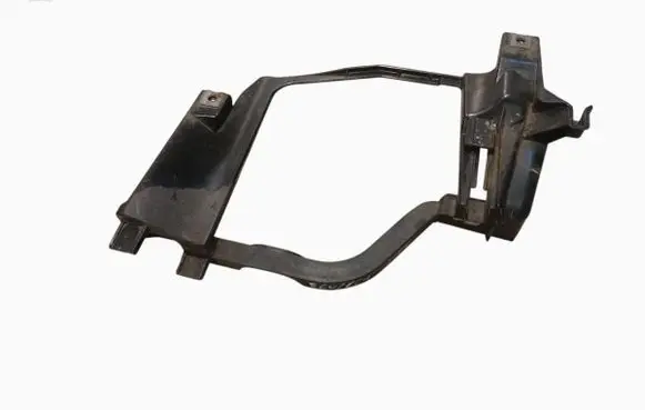 BMW 5 E60 E61 Headlight/headlamp mounting bracket 15873700