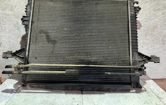 Volvo XC90 Coolant radiator