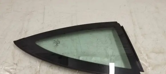 Mercedes-Benz AMG GT R190 C190 Rear side window A1906700000 A1906700600