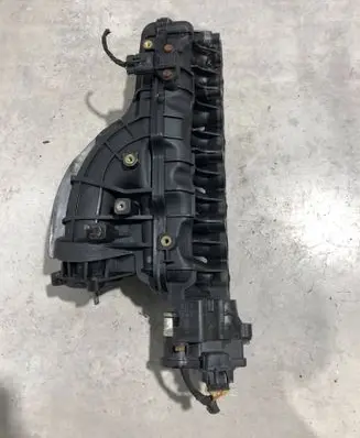 Hyundai ix35 Intake manifold 283102F010 283812F000