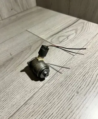 BMW 7 E65 E66 Hydraulic servotronic pressure valve 01524646 0279254